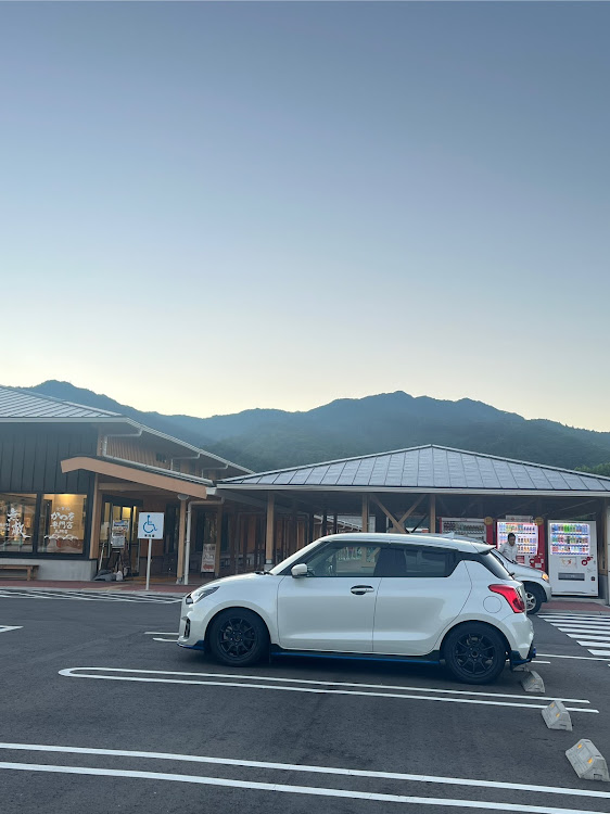 スイフトスポーツのいつもいいね👍ありがとうございます😊・みちめぐ・宮崎県、鹿児島県・下道レーシング・串間市ヒルクライム開催に関するカスタム事例の投稿画像7枚目