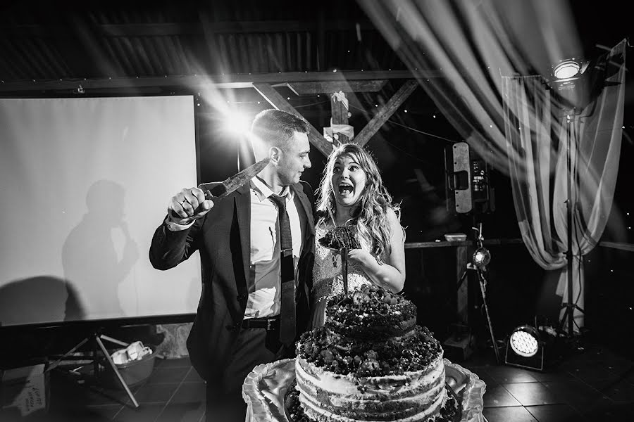 結婚式の写真家Evgeniya Rossinskaya (evgeniyaross)。2017 8月24日の写真