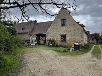 maison à Savignac-de-Miremont (24)