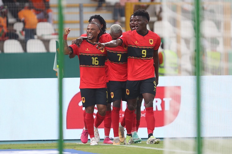 Deivi Miguel Vieira of Angola celebrates goal with teammates during Africa Cup of Nations match against Mauritania at Peace Stadium in Bouake.