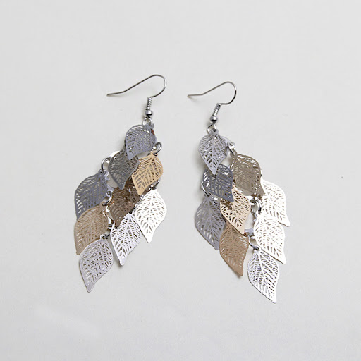 Title 6, Colorful small leaf-shaped earrings with nine o...
