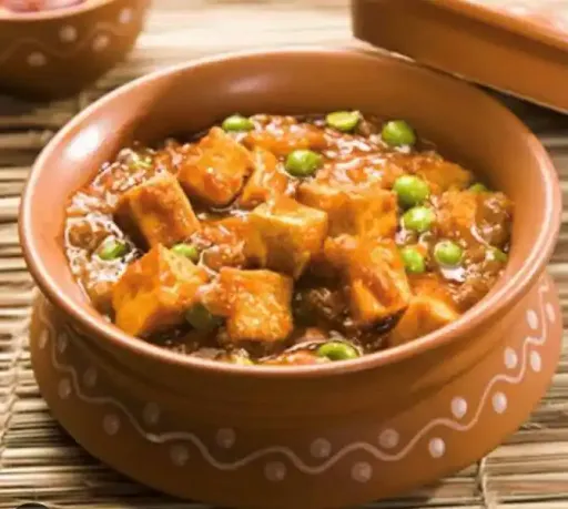 Matar Paneer