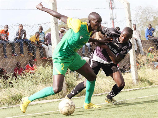 Sharks’ George Abege in action against Chemelil’s Jacob Odhiambo in a past encounter /OLIVER MORGAN