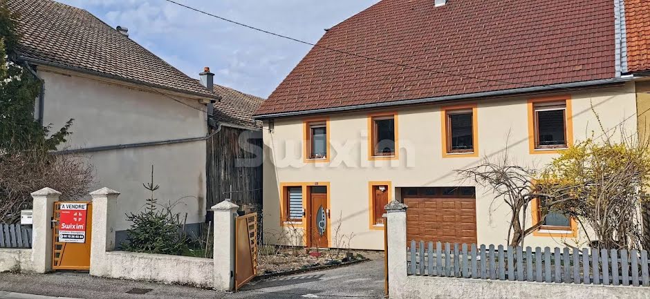 Vente maison 9 pièces 261 m² à Pontarlier (25300), 349 000 €