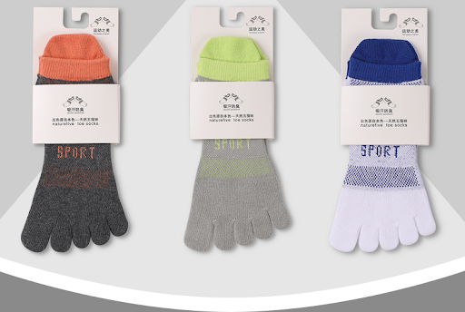 Title 8, New Mens Five-Finger Cotton Split Toe Socks. E...