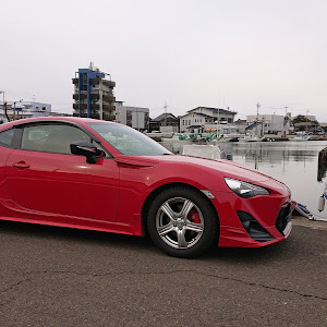 86