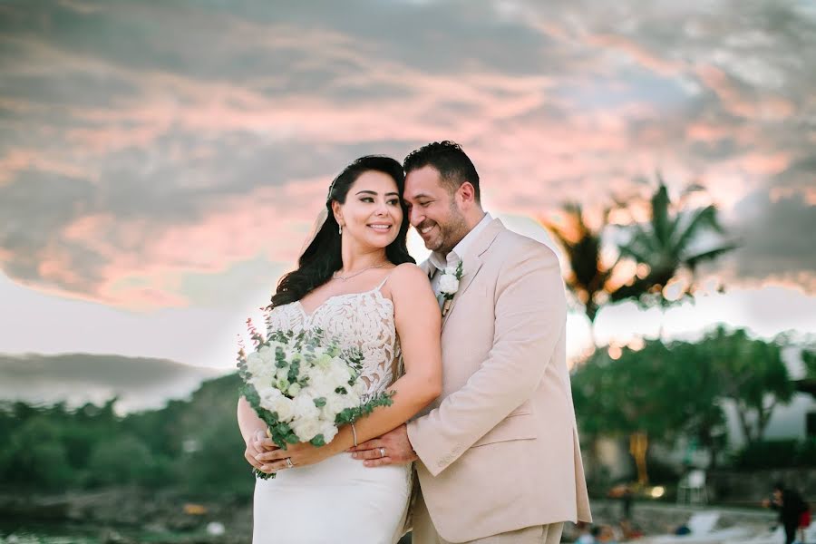 Fotografo di matrimoni Joycee Abaquita (josephbacalso). Foto del 11 gennaio 2019