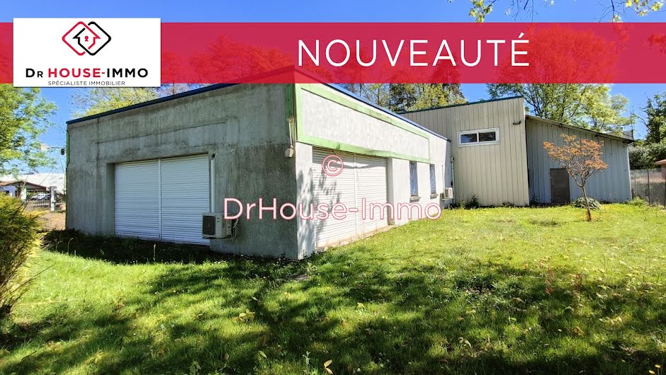 Vente locaux professionnels 7 pièces 570 m² à Maubourguet (65700), 283 000 €