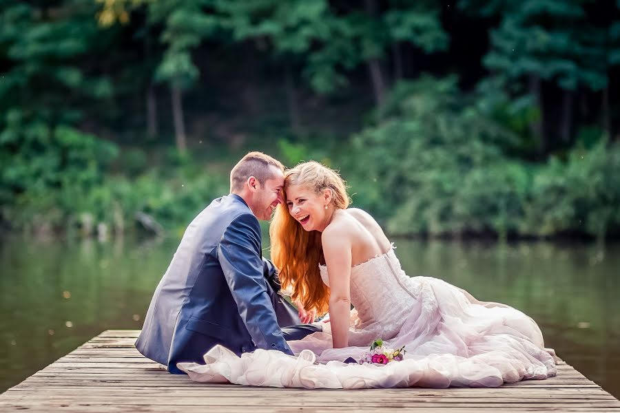 Wedding photographer Péter Fülöp (fuloppeter). Photo of 4 January 2017