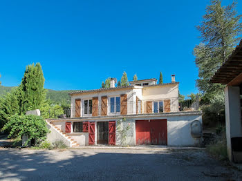 villa à Montbrun-les-Bains (26)