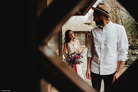 Bröllopsfotograf Alena Litvinova (litvinovasochi). Foto av 5 april 2017