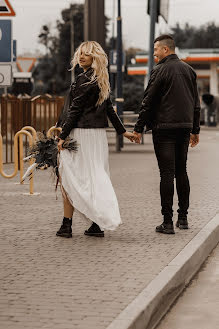 Fotógrafo de casamento Helena Shvareva (shvareva2018). Foto de 5 de julho 2020