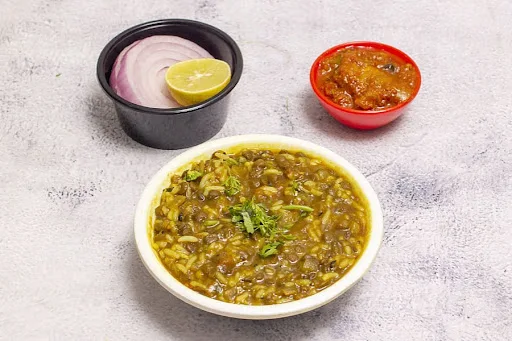 Akha Masoor Dal Khichdi