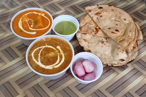 Laccha Paratha Thali