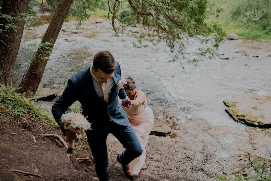 Photographe de mariage Dawn Brooks (littlecanoe). Photo du 30 mai 2019