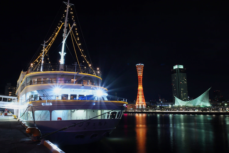 フェアレディZの神戸大橋・神戸夜景・一眼レフ・ツインポートタワー・駐車場が17時以降無料に関するカスタム事例の投稿画像4枚目