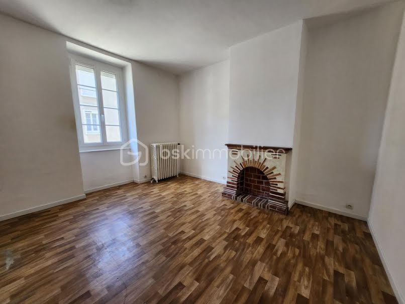 Vente maison 5 pièces 123 m² à Decize (58300), 127 000 €