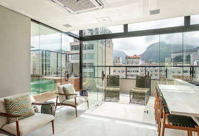 Apartment with pool 10