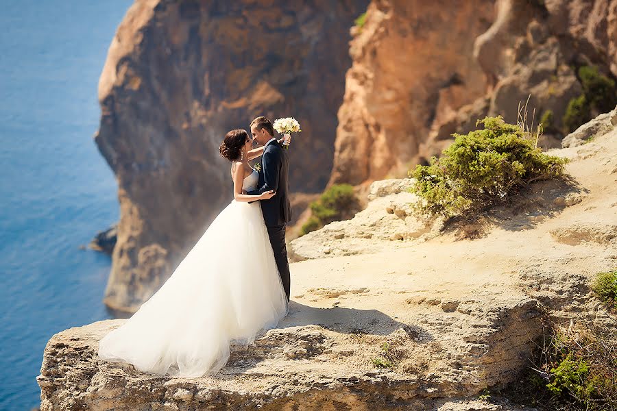 婚礼摄影师Evgeniya Kaveshnikova（heaven）。2015 9月17日的照片