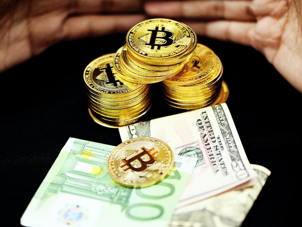 Blog Bitcoin and Fiat - do cryptocurrencies protect against inflation?