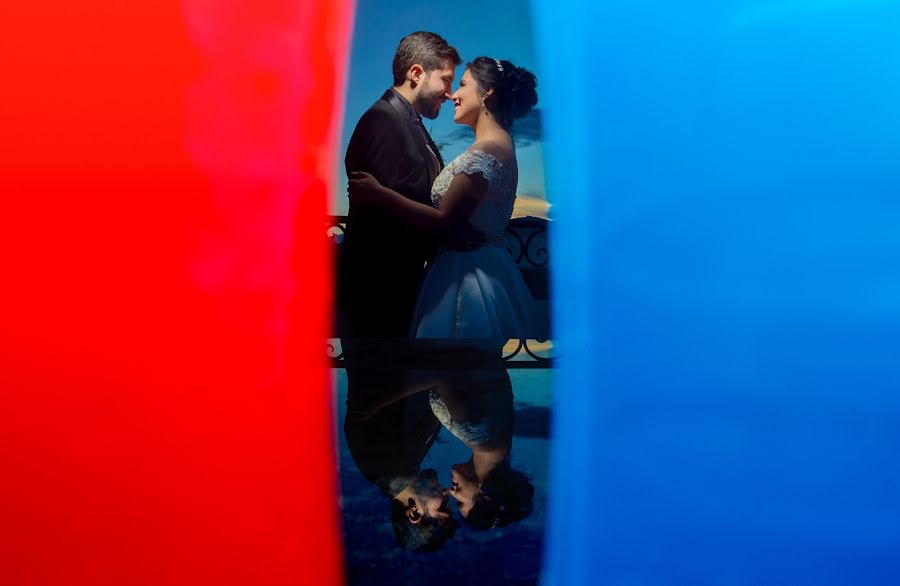 Fotógrafo de casamento Mauricio Durán Bascopé (madestudios). Foto de 23 de janeiro 2019