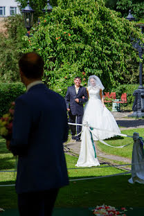 Fotógrafo de casamento Tina Markovkina (shell). Foto de 28 de outubro 2015