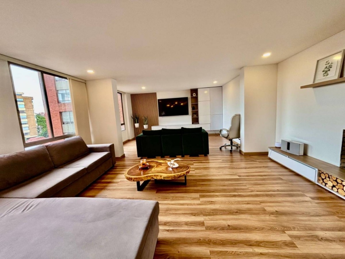 Apartamento En Venta - La Carolina, Bogota
