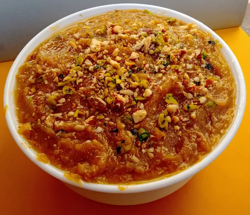 Desi Ghee Moong Dal Halwa