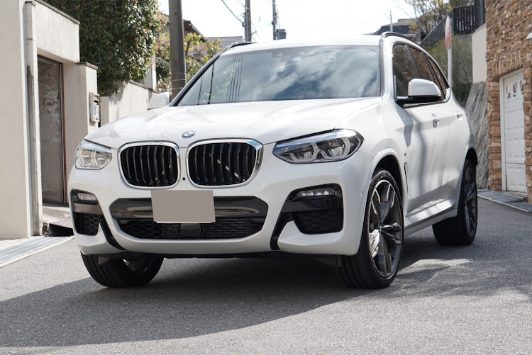 X3の洗車・大晦日・年末のご挨拶・bmw・X3に関するカスタム事例の投稿画像1枚目