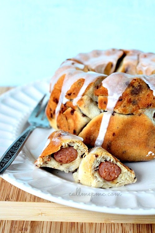 Sausage Cinnamon Roll Monkey Bread