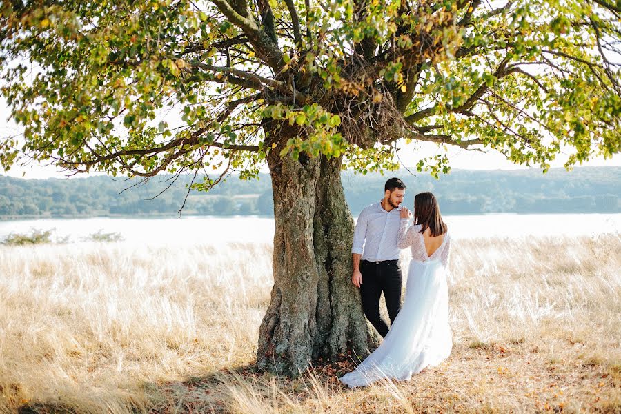 Fotógrafo de casamento Sergey Prisyazhnyy (sergiokat). Foto de 14 de novembro 2016