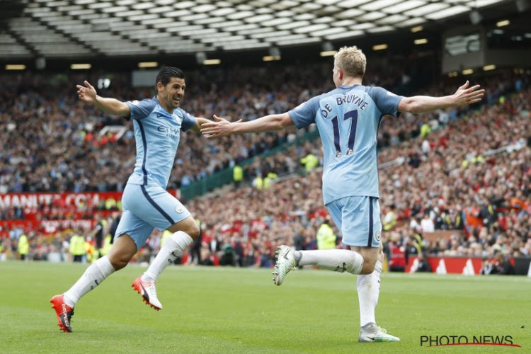 Kevin De Bruyne maakt Blind belachelijk en laat Manchester ontploffen