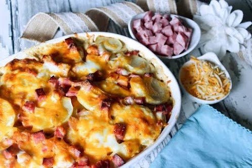 Jennie's Ham & Cheesy Potatoes Casserole