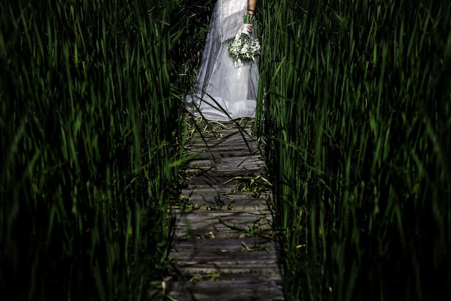 Huwelijksfotograaf Claudiu Negrea (claudiunegrea). Foto van 9 juli 2019