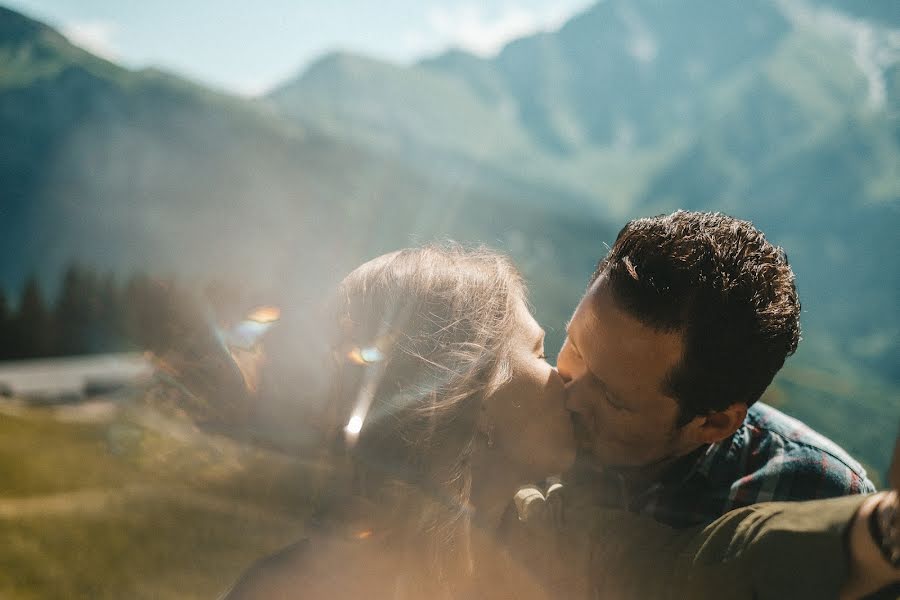 Svadobný fotograf Daria Spühler (dariafoto). Fotografia publikovaná 13. júna 2021