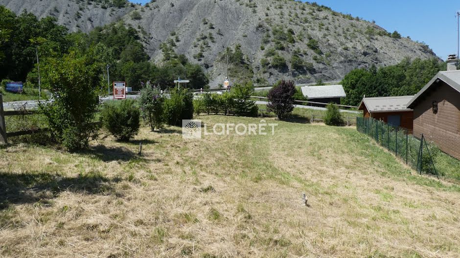 Vente terrain  650 m² à Savines-le-Lac (05160), 126 500 €