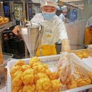 Beard Papa's 日式泡芙工房(環球南港車站店)