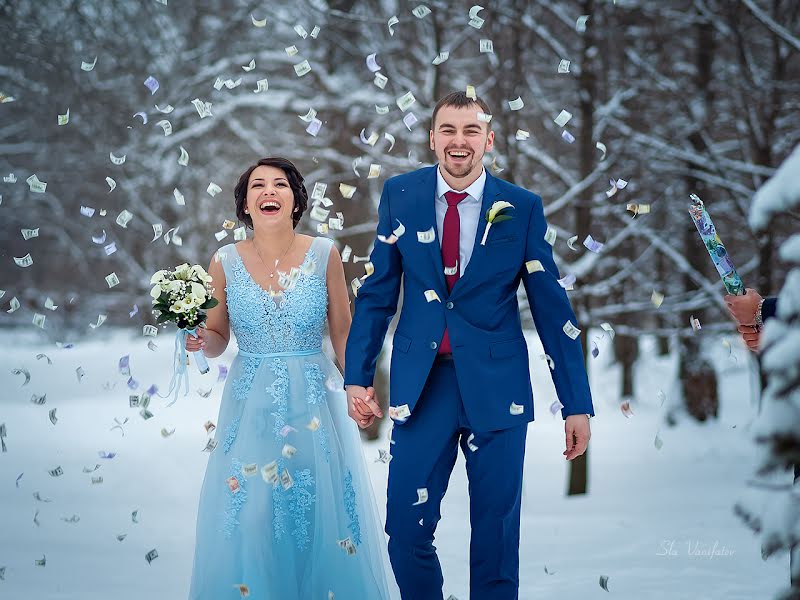 Fotógrafo de casamento Vyacheslav Vanifatev (sla007). Foto de 19 de dezembro 2018