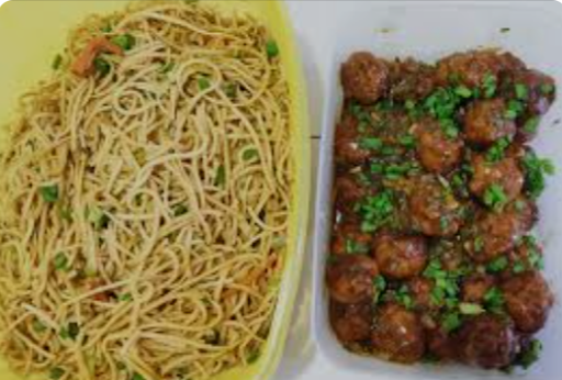 Veg Manchurian Dry + Noodles