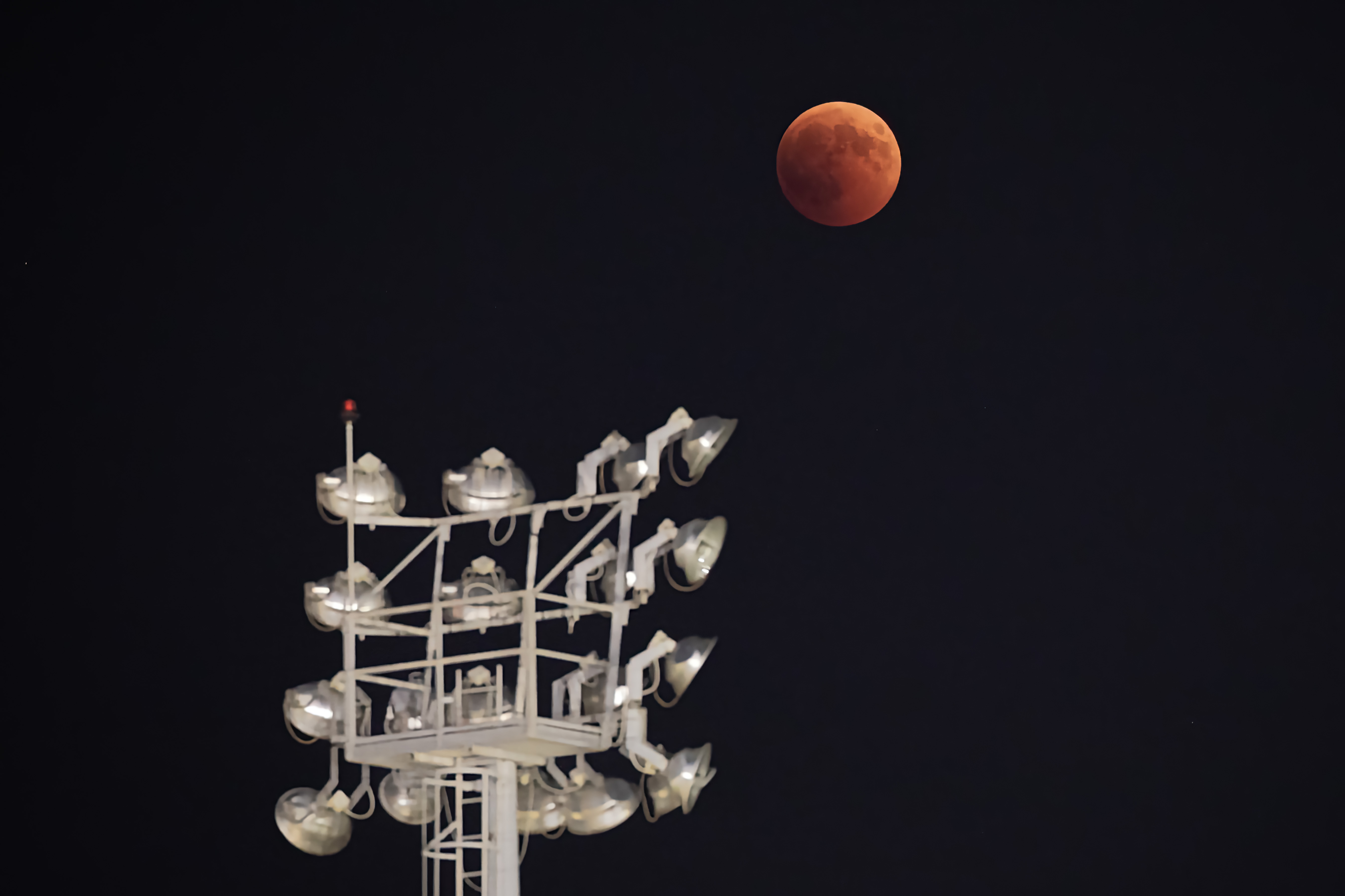 …luna rossa… di stefanogaleotti