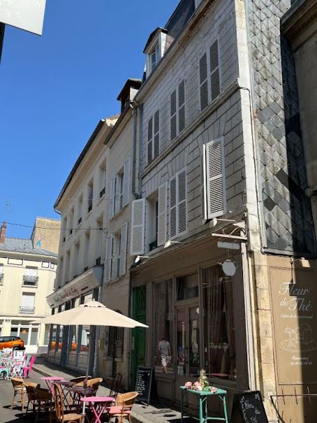 Location  appartement 1 pièce 25 m² à Compiegne (60200), 430 €