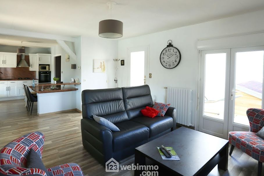 Vente maison 4 pièces 86 m² à Saint-Xandre (17138), 393 500 €