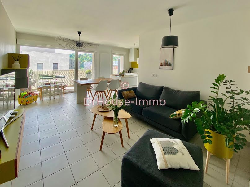 Vente appartement 3 pièces 66 m² à Saint-Ouen (93400), 490 000 €