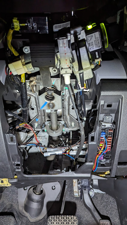 ベリーサのDIY・久々カスタム・快適装備・シガーソケット増設・整備記録に関するカスタム事例の投稿画像1枚目