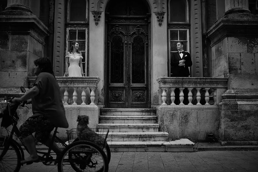 Wedding photographer Liviu Dumitru (liviudualphoto). Photo of 1 December 2018