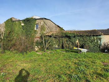 maison à Faye-sur-Ardin (79)