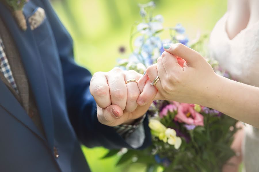 Fotógrafo de bodas Annemarie Gruden (annemariegruden). Foto del 28 de junio 2017