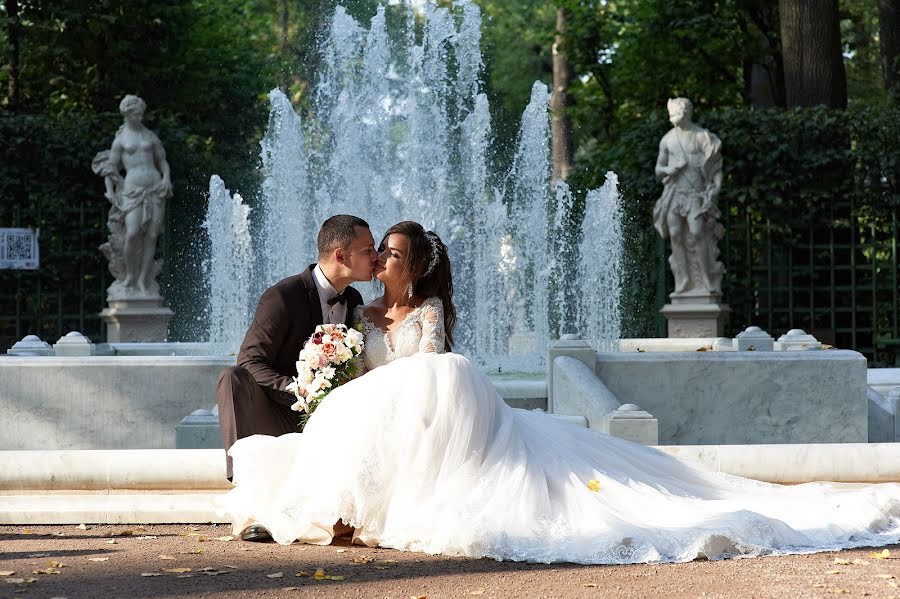 Fotógrafo de casamento Sergey Antonov (nikon71). Foto de 26 de outubro 2018