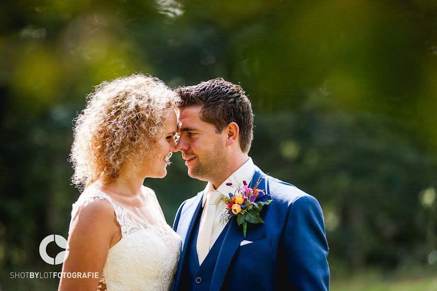 Fotografo di matrimoni Lotte De Vries (de-vries). Foto del 6 marzo 2019