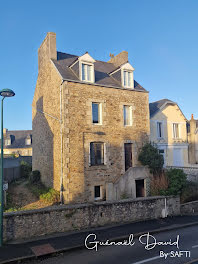 maison à Saint-Pol-de-Léon (29)